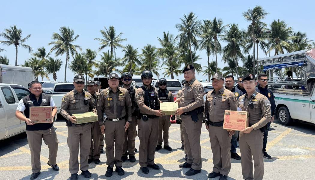 พล.ต.ต.ฐิตวัฒน์ สุริยฉาย รอง ผบช. 2 ลงพื้นที่ตรวจเยี่ยมจุดบริการประชาชน