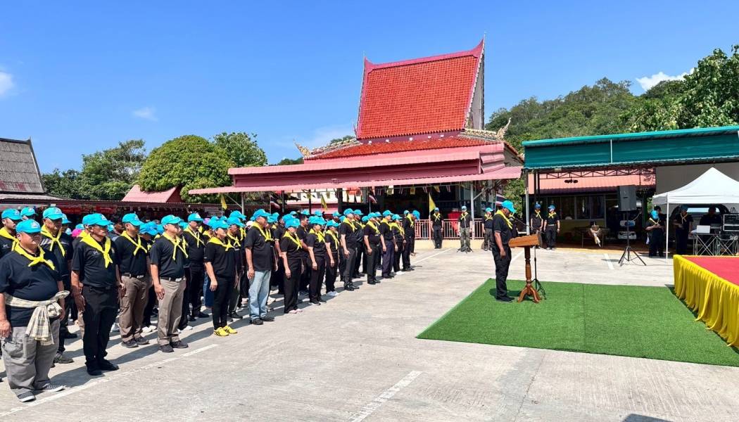 ข้าราชการตำรวจจิตอาสา สภ.เกาะเปริด ร่วมกิจกรรมจิตอาสา เนื่องในวันคล้ายวันสวรรคตสมเด็จพระนเรศวรมหาราช