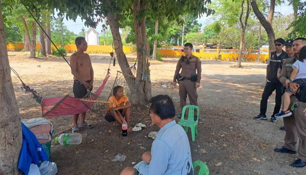 ตำรวจแสนสุขไม่ทอดทิ้งประชาชน ร่วมส่งต่อโอกาส สร้างชีวิตใหม่ให้ผู้เร่ร่อนบางแสน