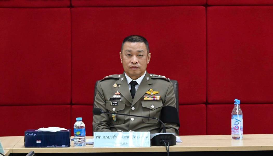 ผบช.ภ.2 ประชุมติดตามสถานการณ์อุทกภัย สั่งตำรวจทุกพื้นที่เฝ้าระวังใกล้ชิด พร้อมดูแลประชาชนตลอด 24 ชั่วโมง