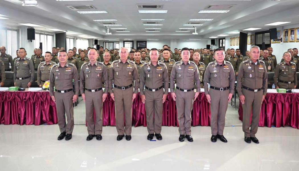 ผบช.ภ.2 เปิด 10 นโยบายหลัก ขับเคลื่อนตำรวจภูธรภาค 2 ปี 2570 ยกระดับงานตำรวจเพื่อประชาชน พร้อมเชิดชูตำรวจทำดี ช่วยชีวิตทารกวัย 2 เดือน